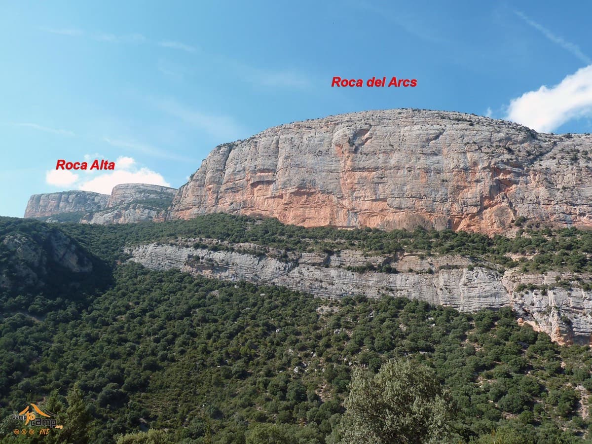 The Roca dels Arcs (right) and Roca Alta (left) above Vilanova de Meià