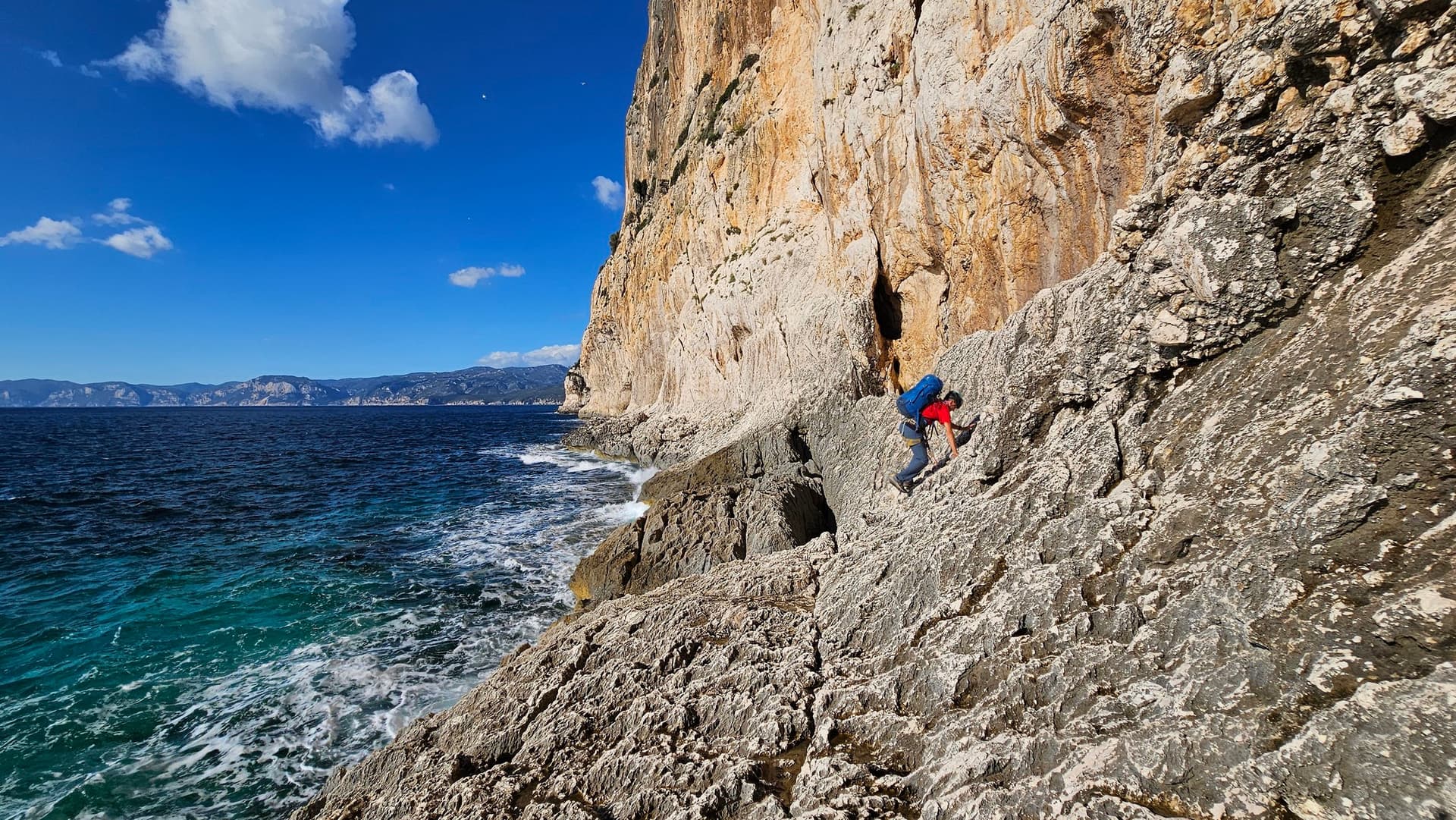 The Biddiriscottai sea cliff north of Cala Gonone, seen from the scramble along its foot on the approach to Oceano Mare.