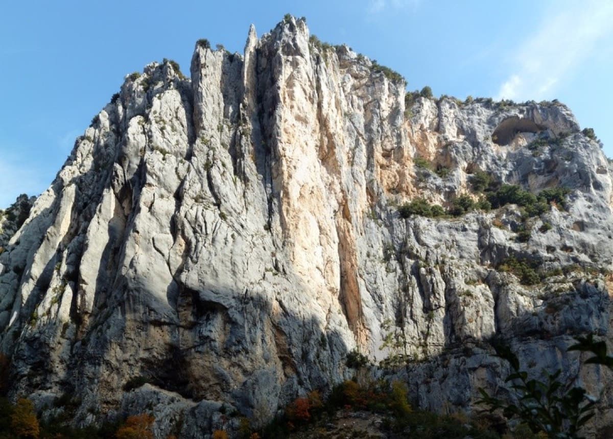 Overview of the Malines cliff, Verdon