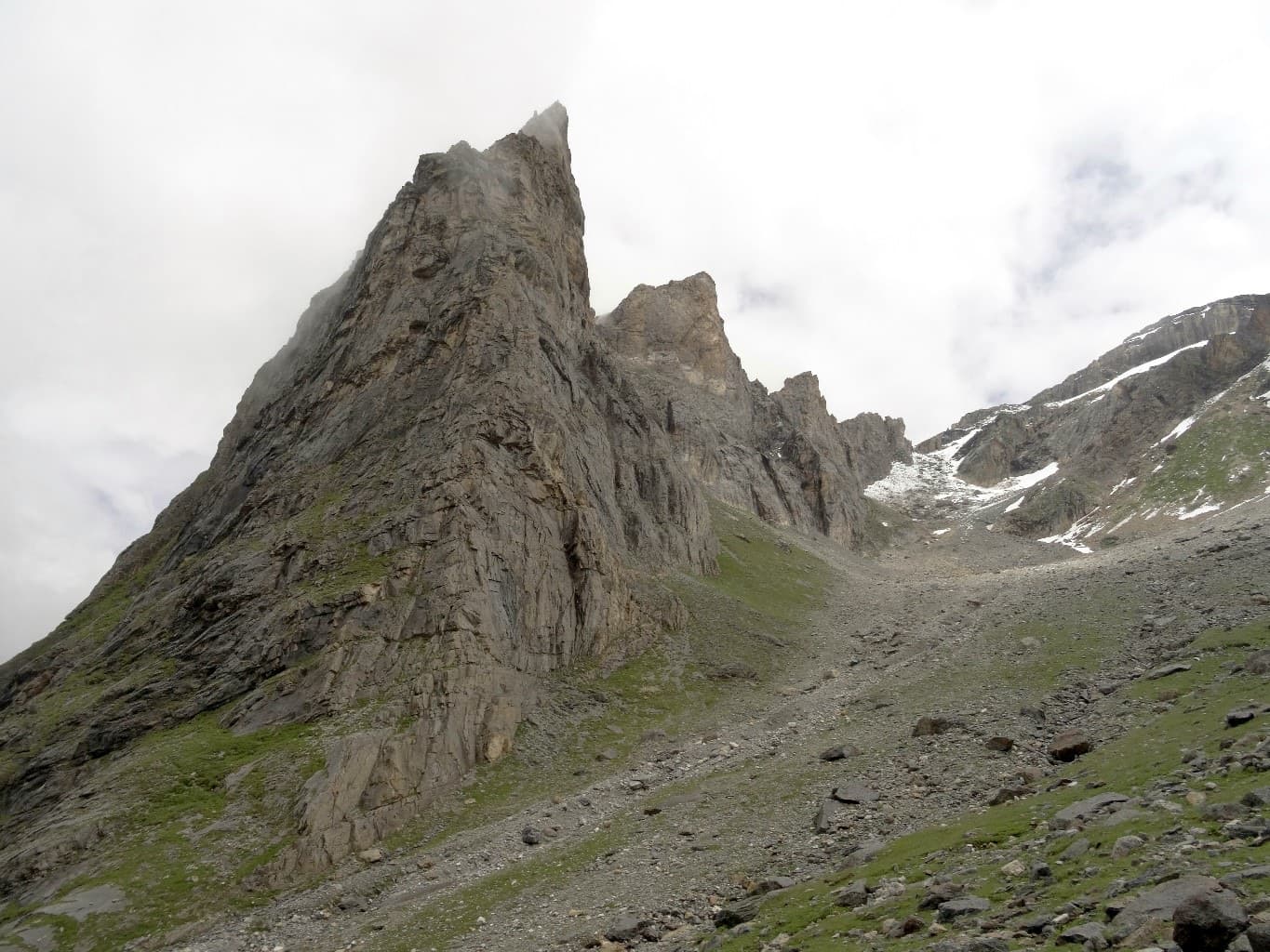 The Petite Aiguille de l'Arcelin from the approach through the Cirque de l'Arcelin