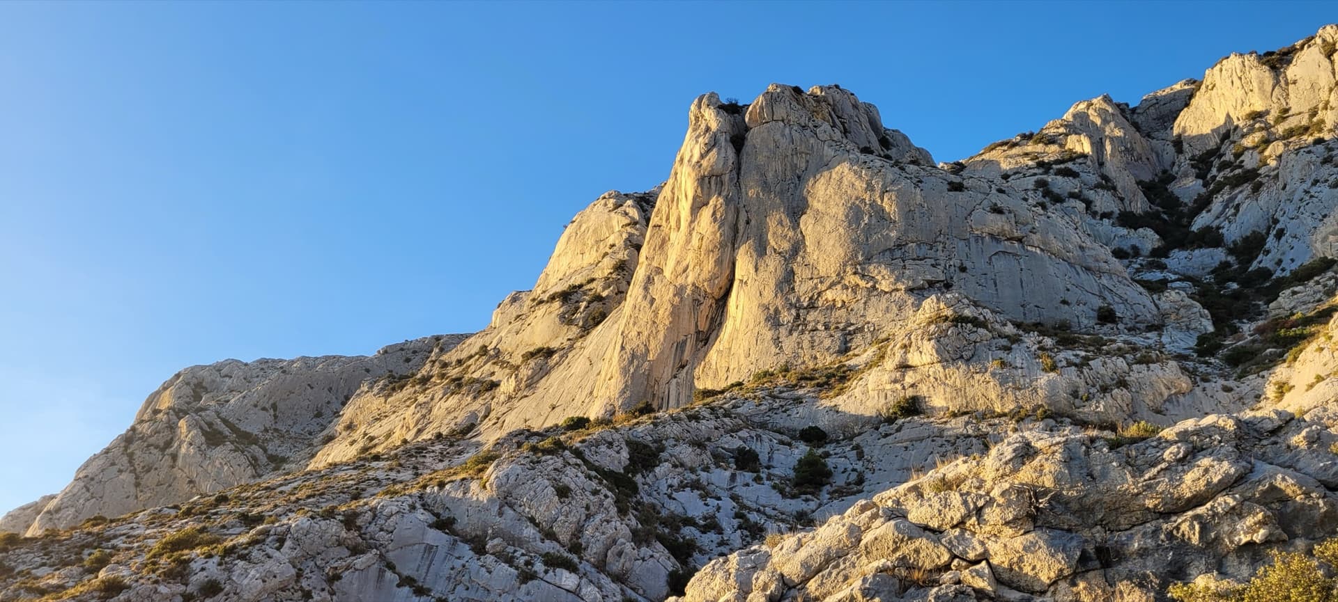 The Surplomb de la Carrière in evening light