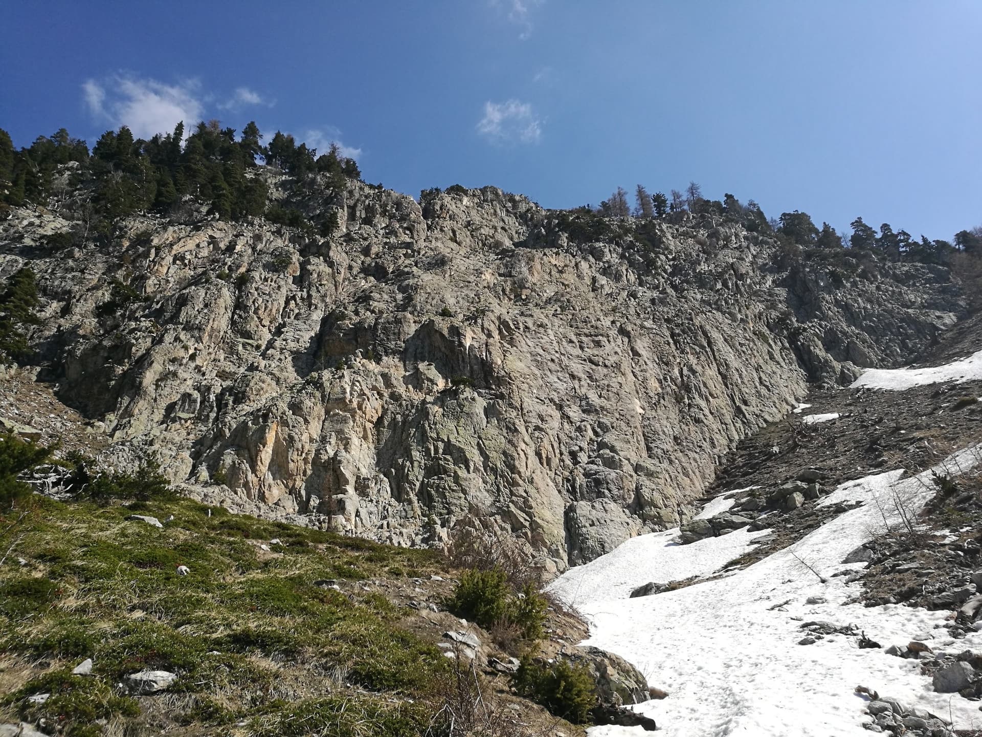 The Barre de la Lèche above Le Boréon in spring